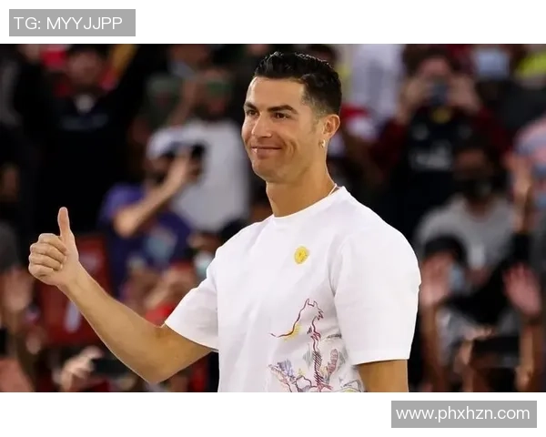 球星收藏册记录绿茵赛场荣耀瞬间珍藏足球巨星辉煌岁月 球星收藏册记录绿茵赛场荣耀瞬间珍藏足球巨星辉煌岁月